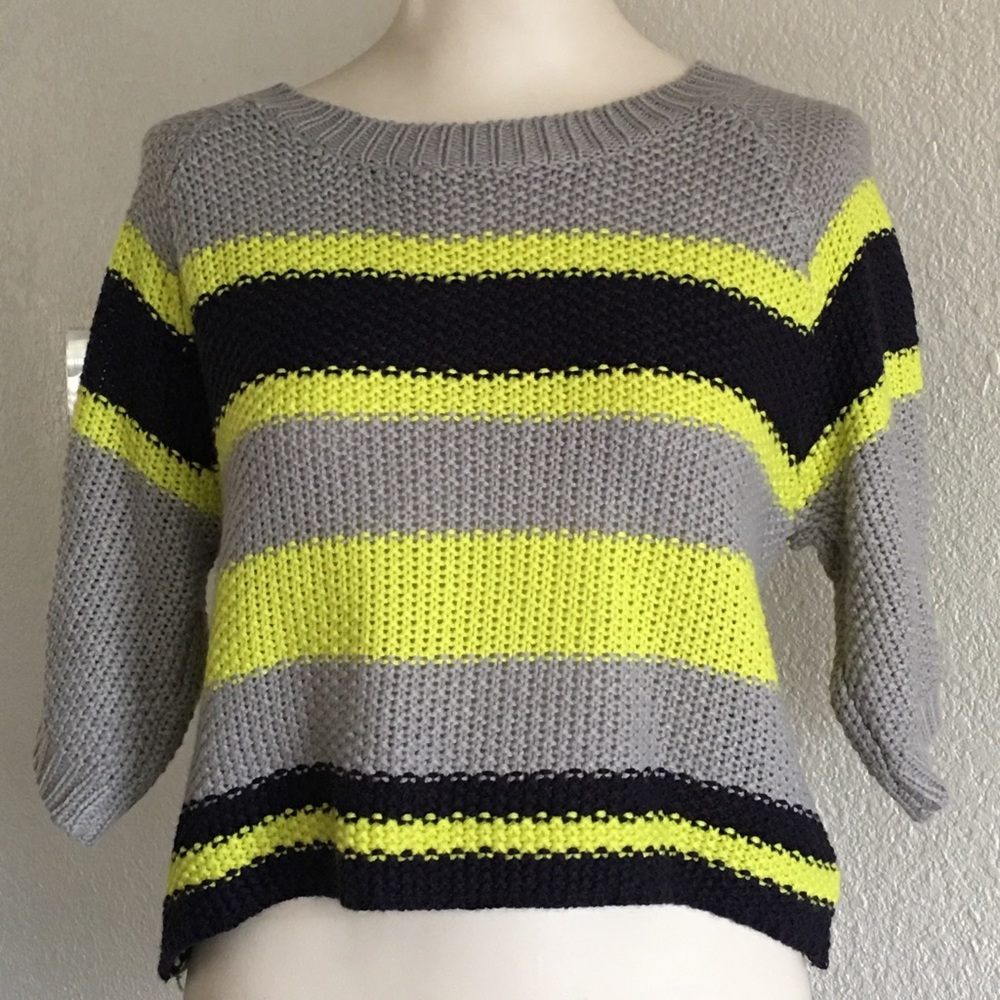 Cute sweater crop top